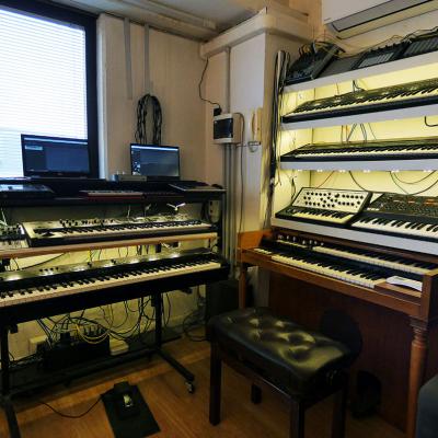 Studio 03