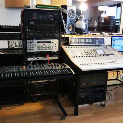 Studio 11
